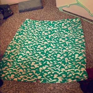 New York and company green and white skirt